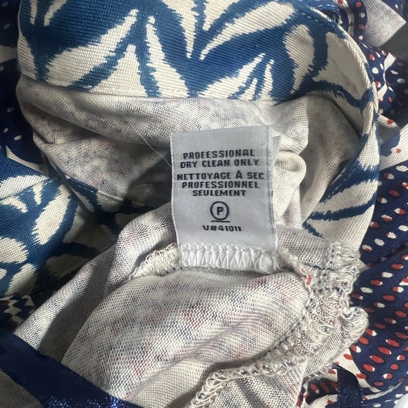 Diane von Furstenberg Samson Batik Print Size 6 Dress - Picture 9 of 11